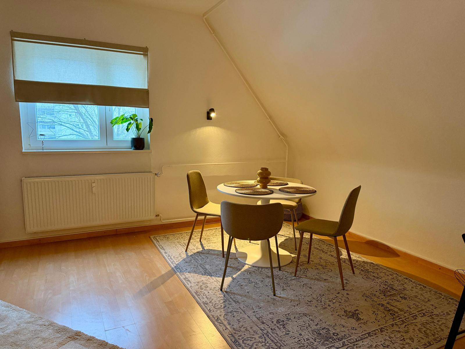 bezugsfreie Wohnung in Top-Lage Berlin Westend, Bild 4 von 7