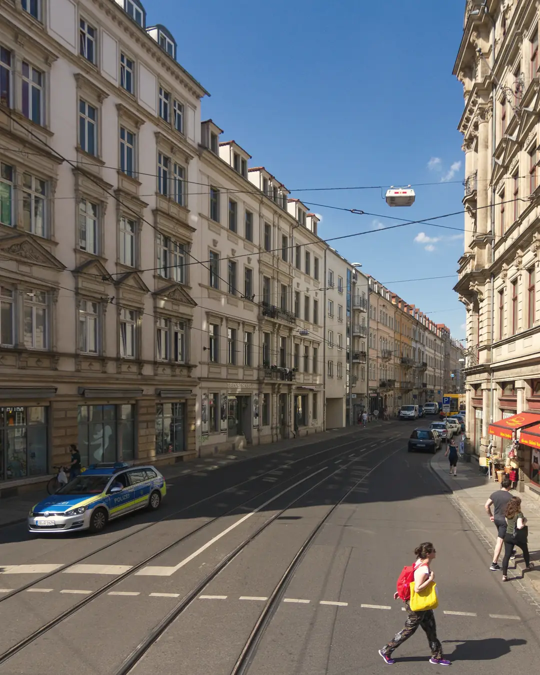Die Rothenburger Straße in der Äußeren Neustadt, Blick von der Bautzner Straße nach Norden